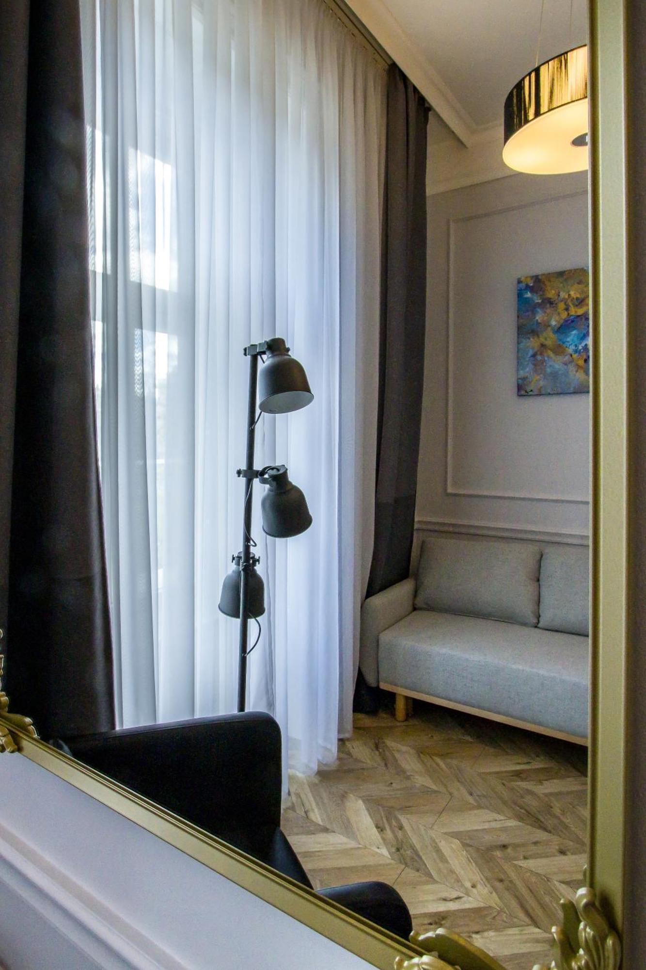 Wilson's Oktogon Square Apartamento Budapeste